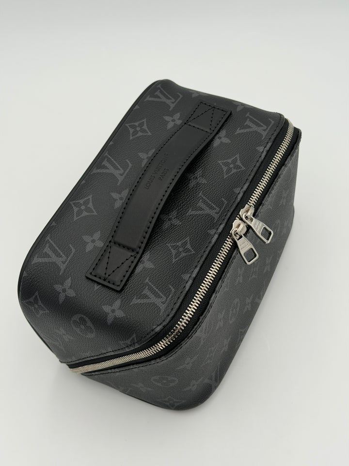 Louis Vuitton Pochette Toiletry