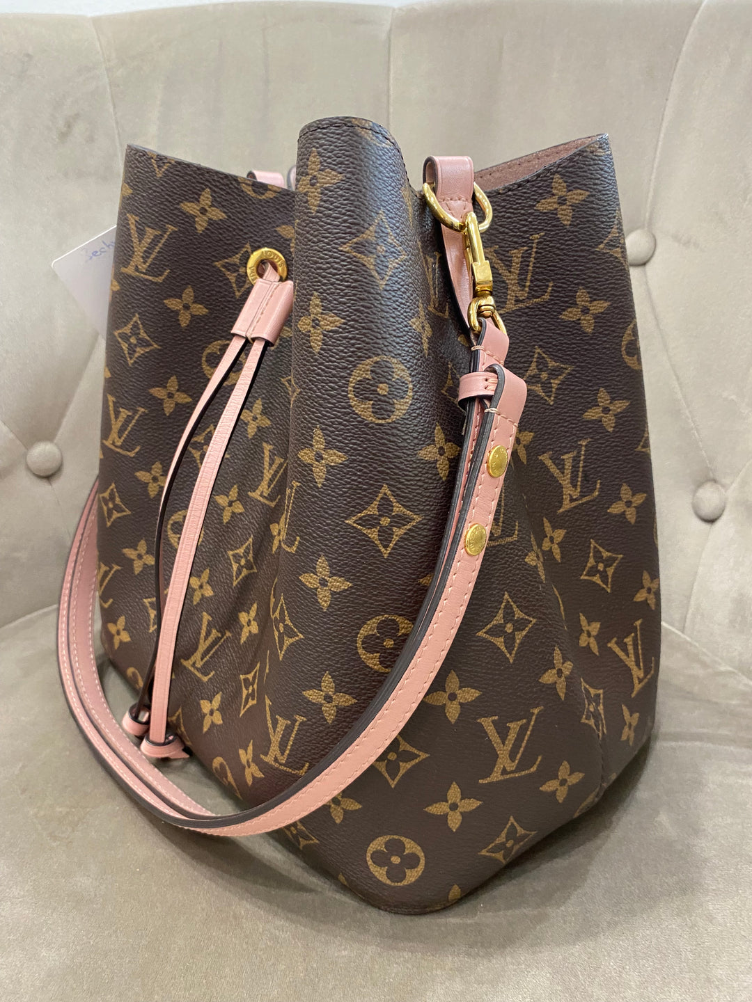 Louis Vuitton NÉONOÉ MM – Tela Monogram