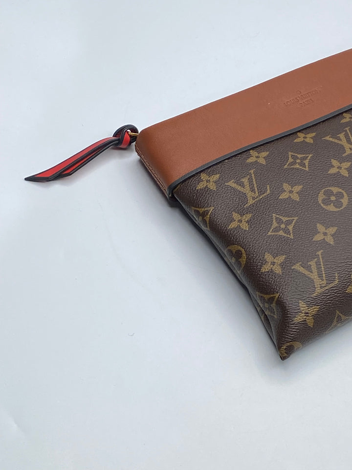 Louis Vuitton Monogram Tuileries Pochette