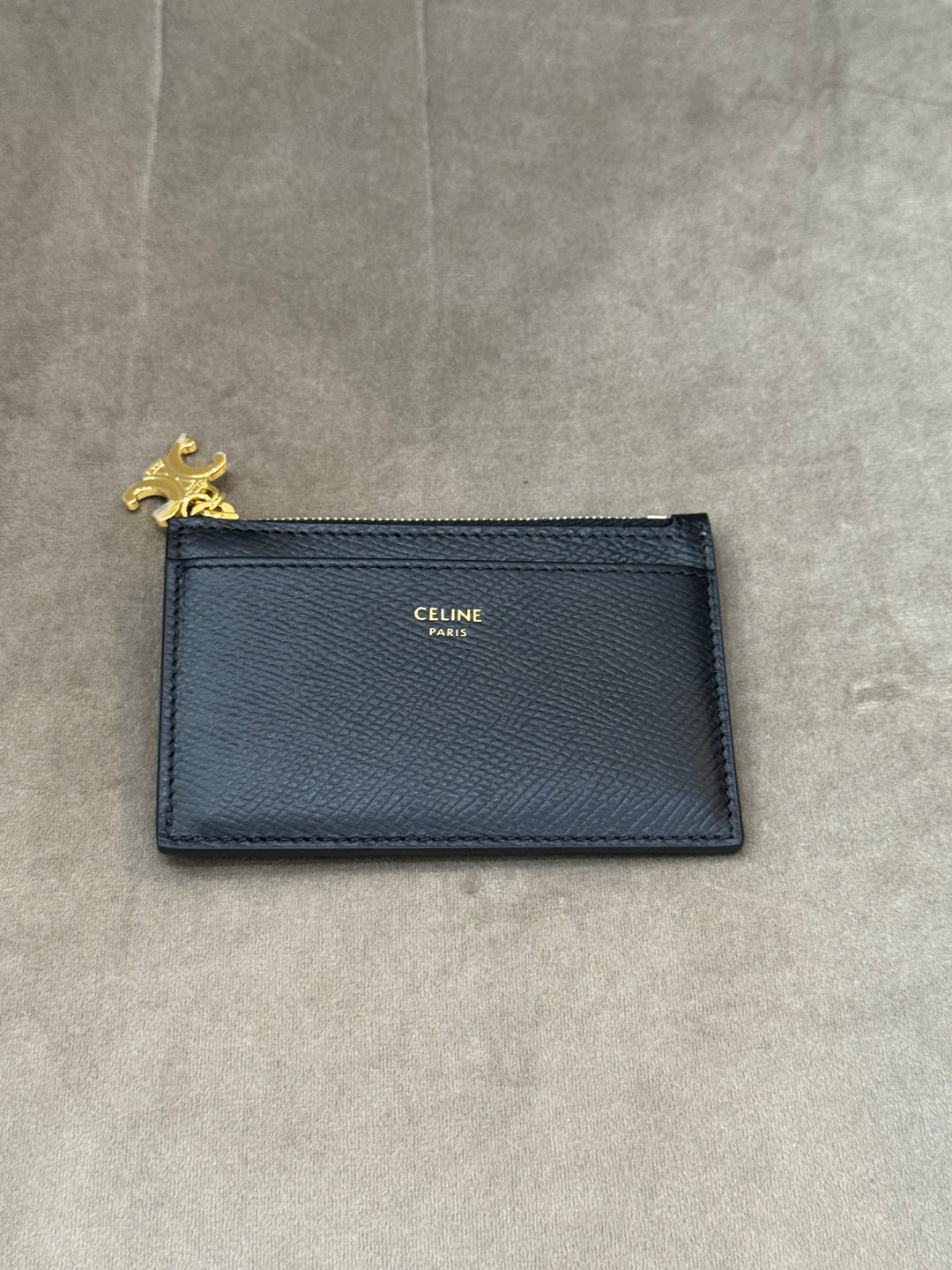 Porta carte Céline con zip e charm