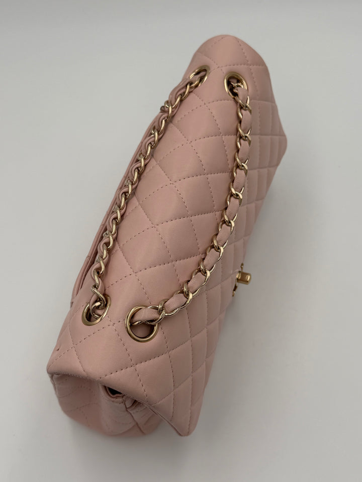 Chanel Classic 11.12