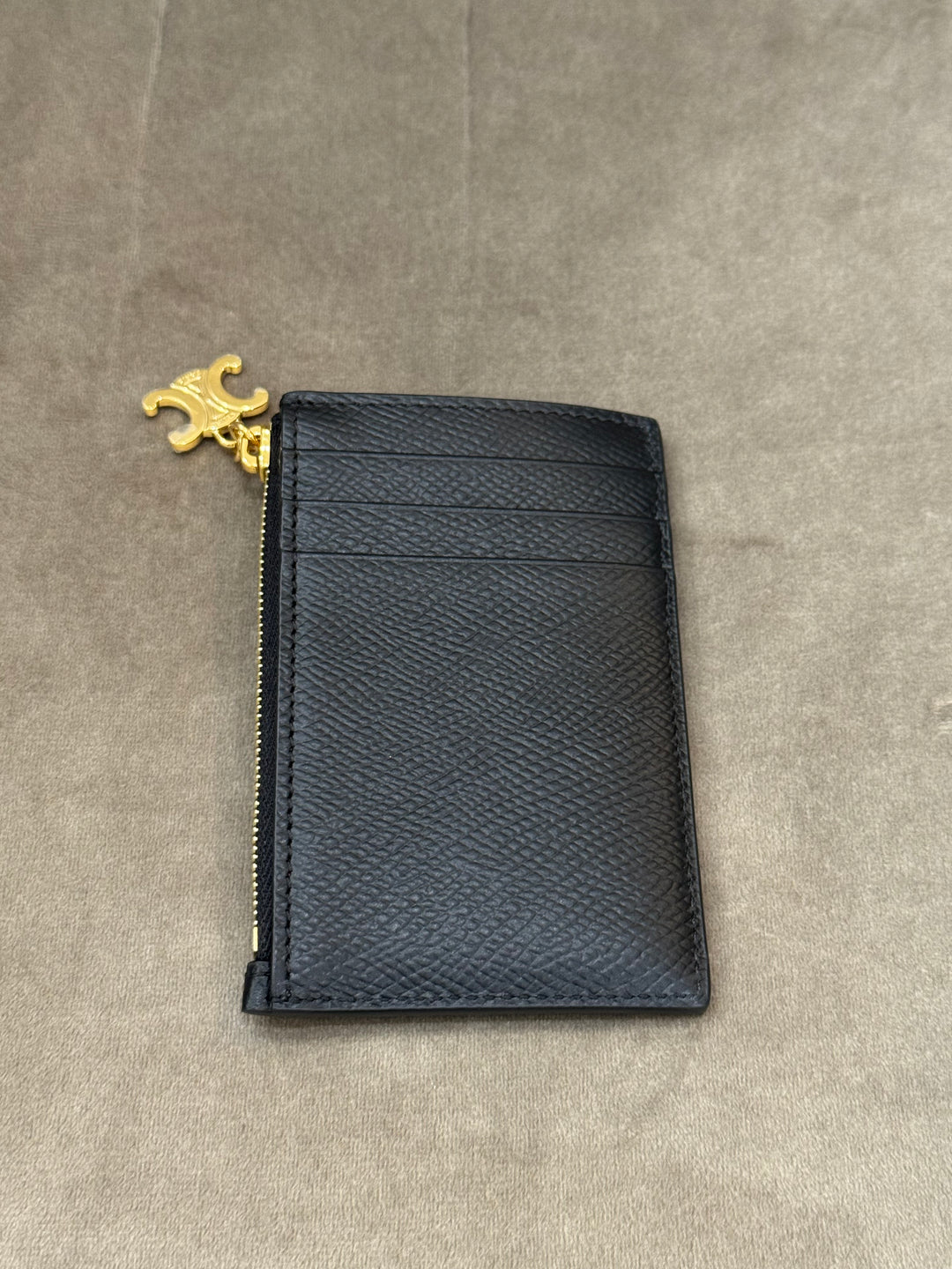 Porta carte Céline con zip e charm