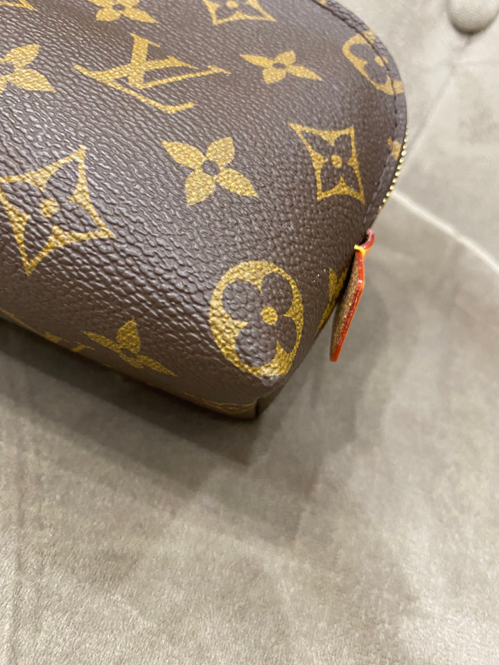 Louis Vuitton Pochette Cosmétique PM
