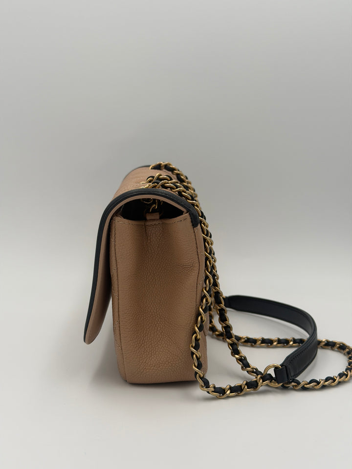 Chanel CC Filigree Flap Small