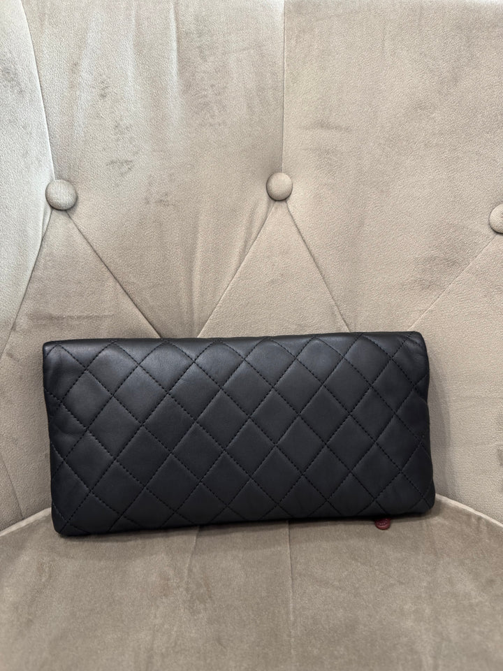 Chanel Clutch – Pelle Nera Matelassé