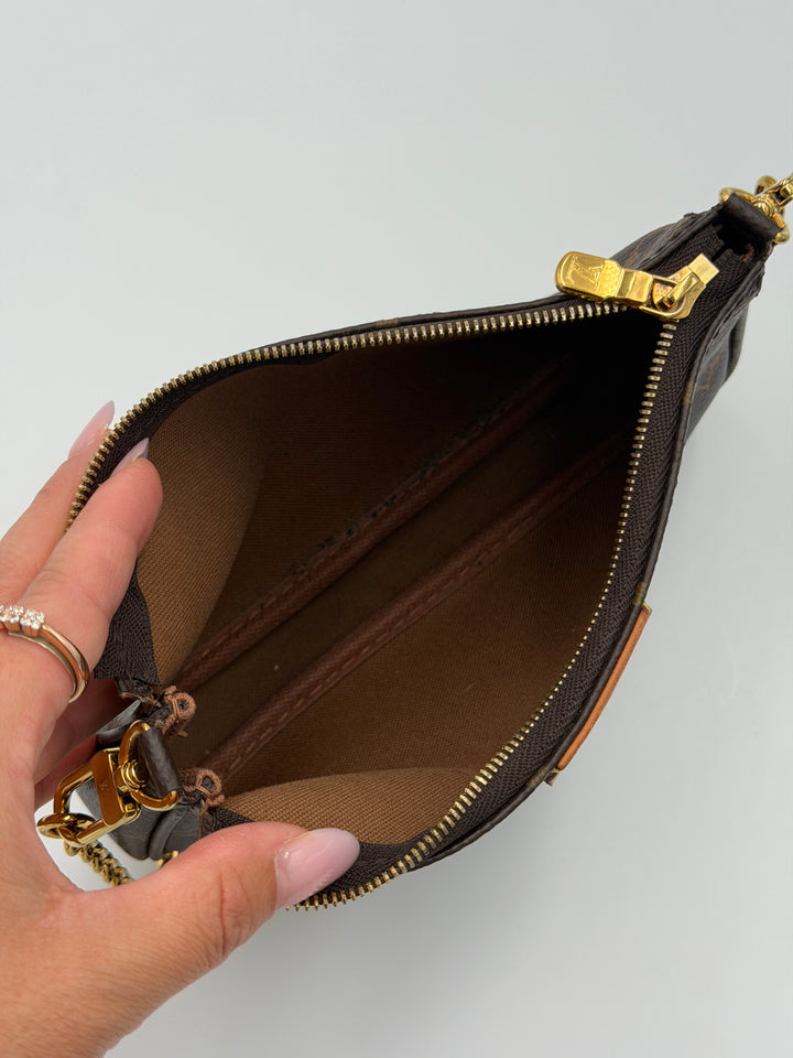 Louis Vuitton Multi Pochette Accessoires