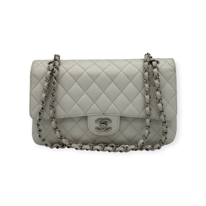 Chanel Classic flap media