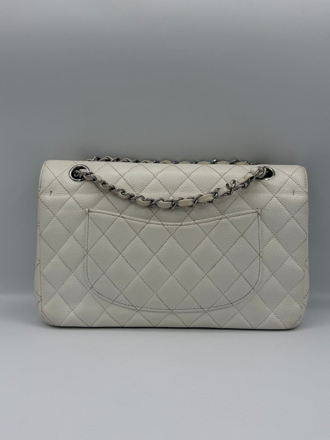 Chanel Classic flap media