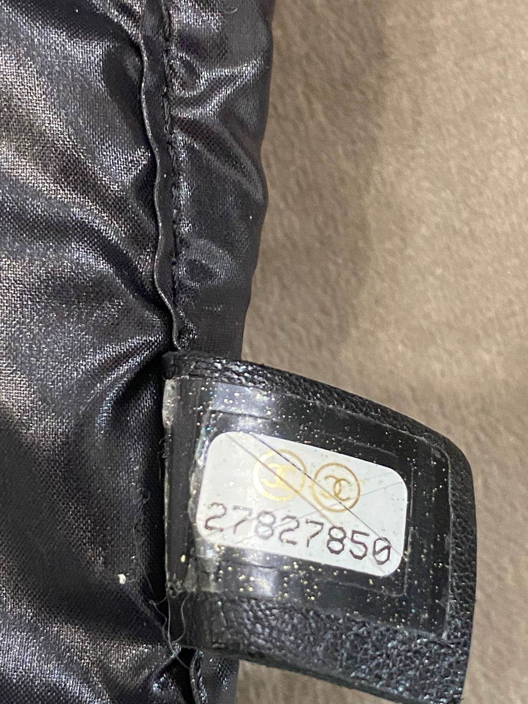 CHANEL Zaino a Catena Nylon Nero