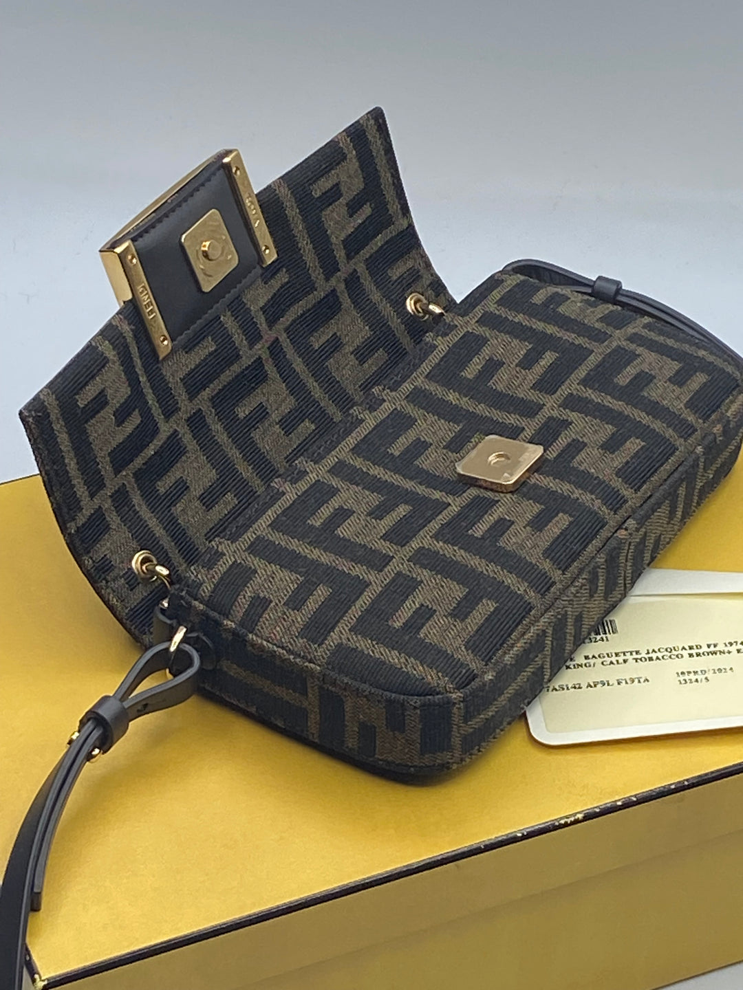 MINI BORSA A TRACOLLA FENDI