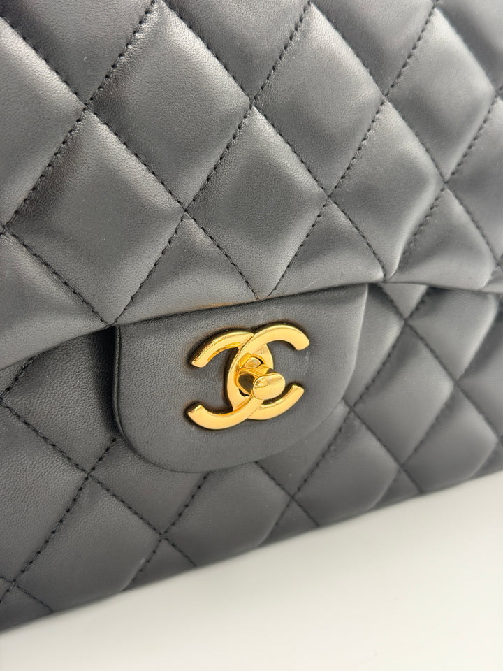 Chanel Jumbo