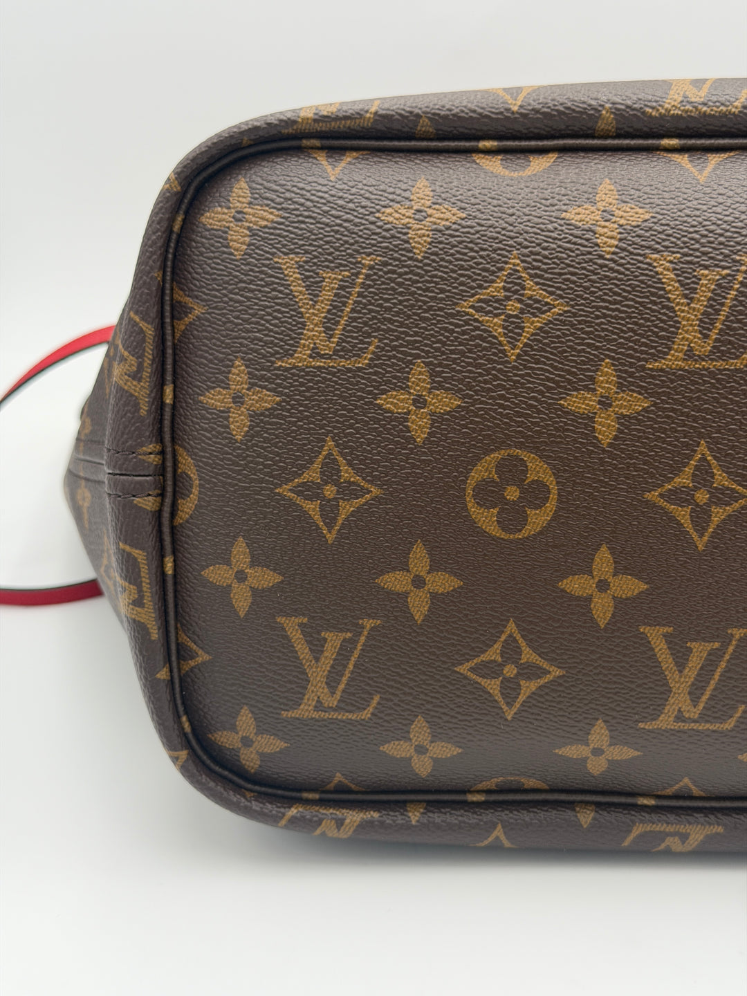 Louis Vuitton Neverfull Bandoulière Inside Out MM