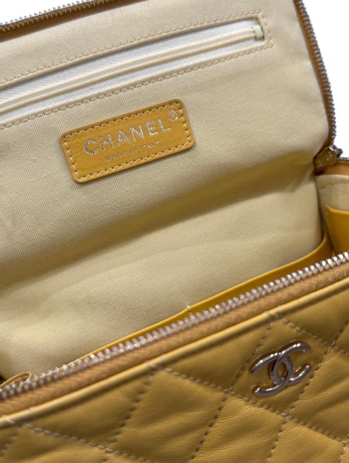 Chanel vanity case