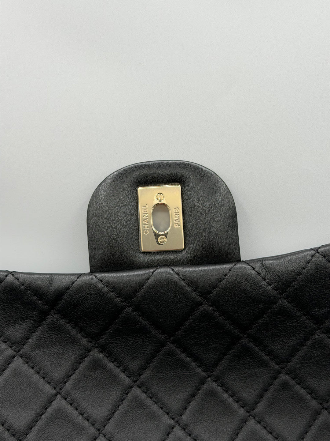 Chanel Jumbo XXL Timeless in Pelle Morbida