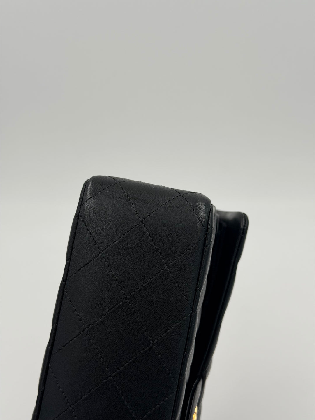 Chanel Classic 11.12
