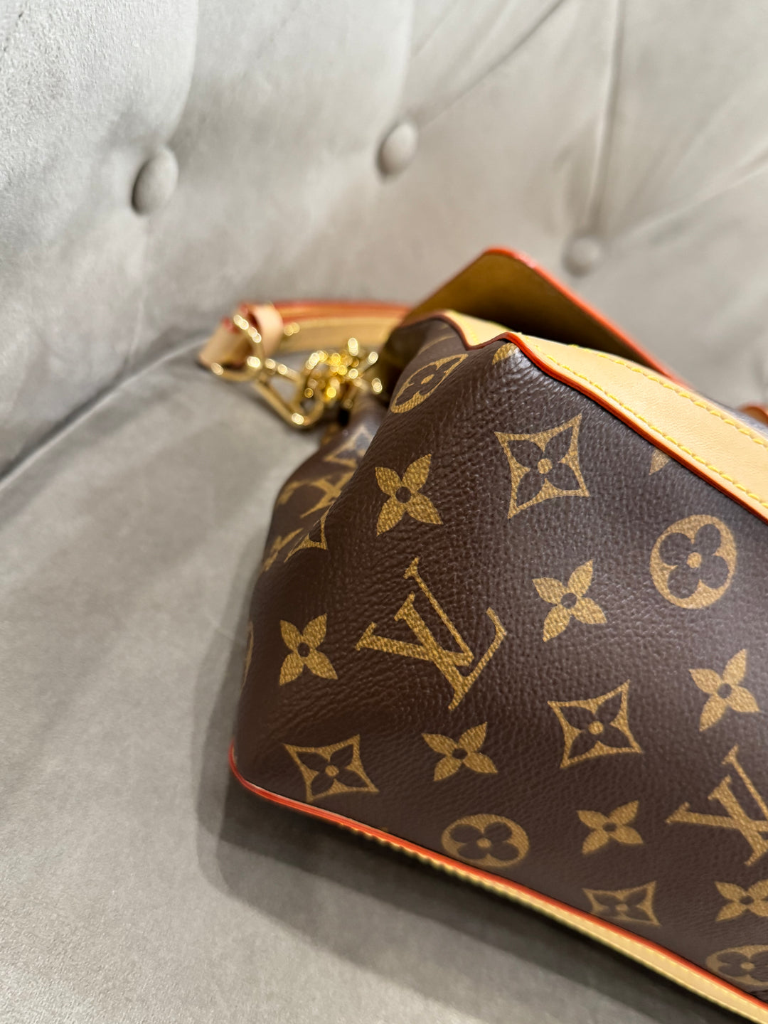 Louis Vuitton Dauphine Soft GM