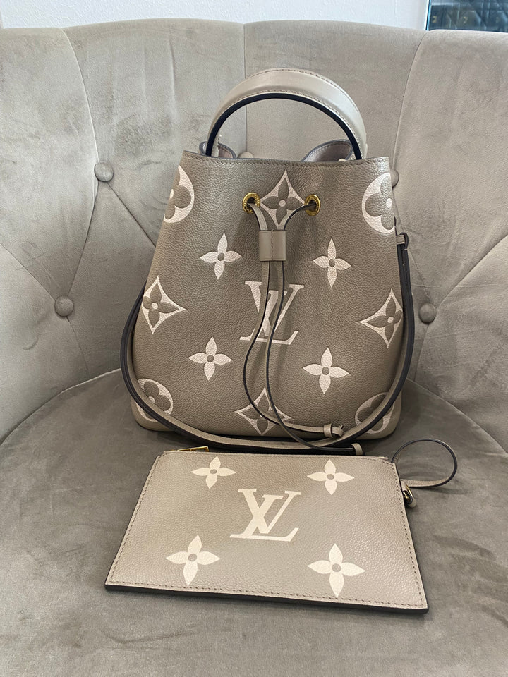 Louis Vuitton Secchiello NéoNoé in Pelle