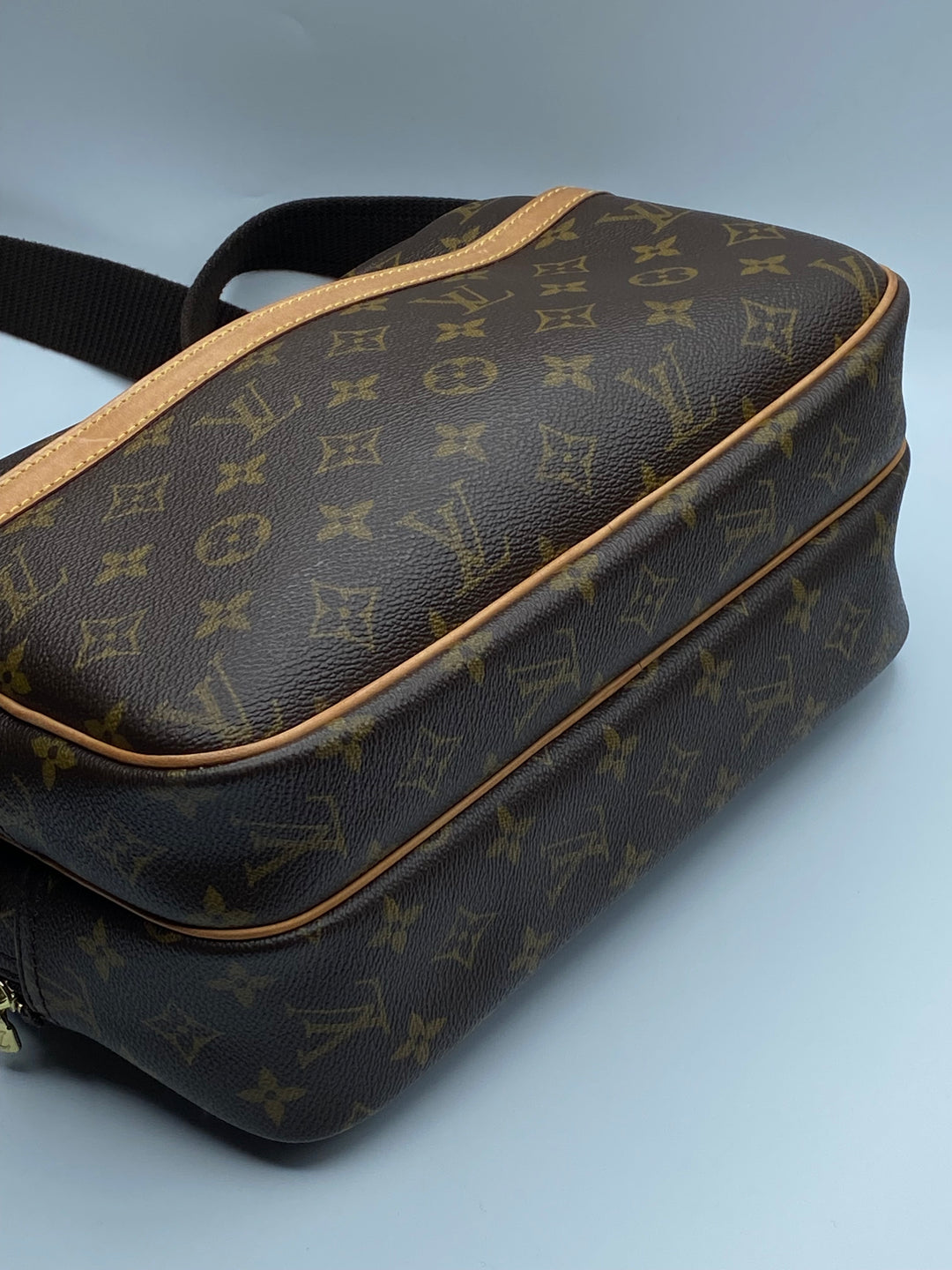 Louis Vuitton Reporter Monogram