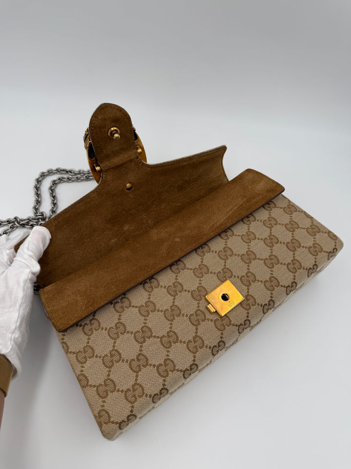 Gucci Dionysus Medium Shoulder Bag