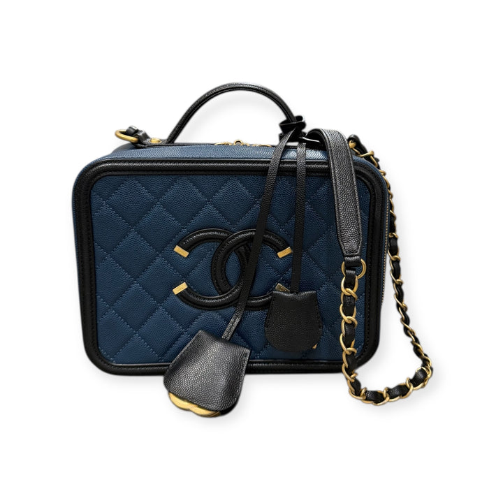 Chanel
Filigree Vanity Case Quilted Caviar Medium