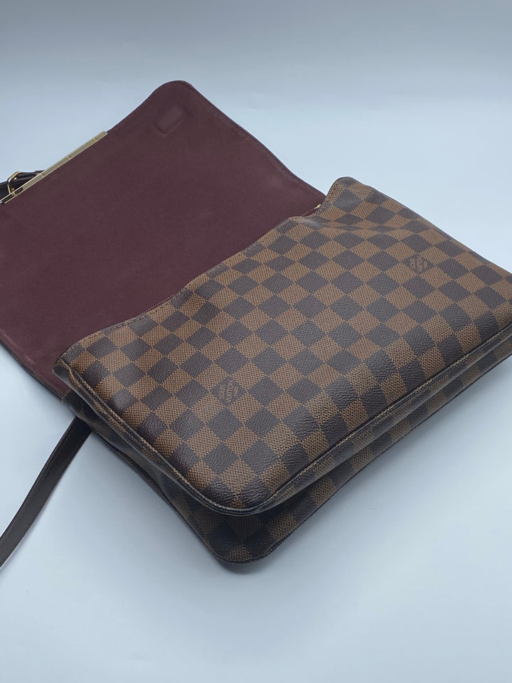 Louis Vuitton Hoxton Gm