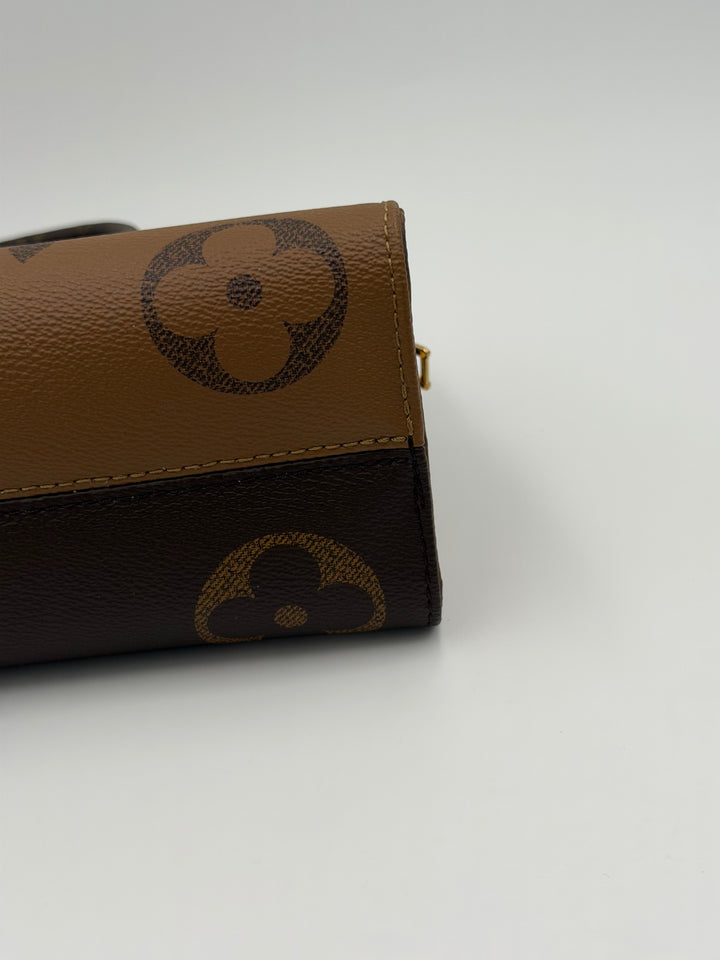 Louis Vuitton OnTheGo East West