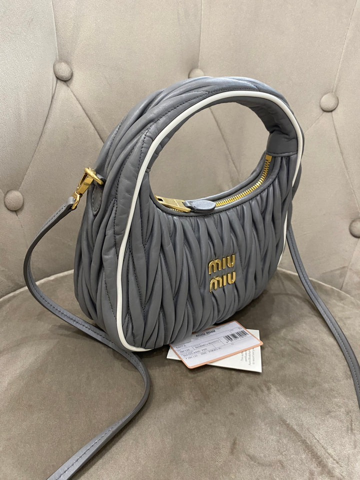 Miu Miu Borsa hobo Wander in nappa matelassé
