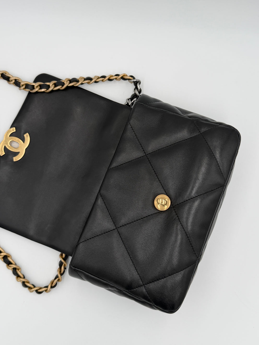 Chanel 19 Flap Bag