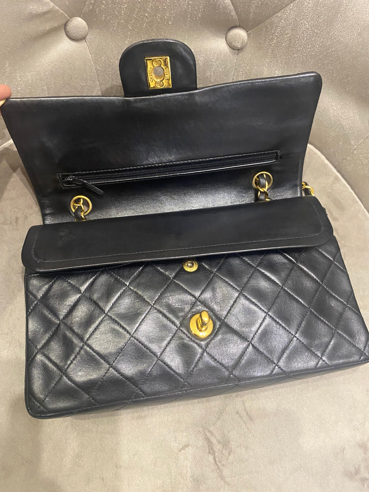 Chanel  classic Flap media