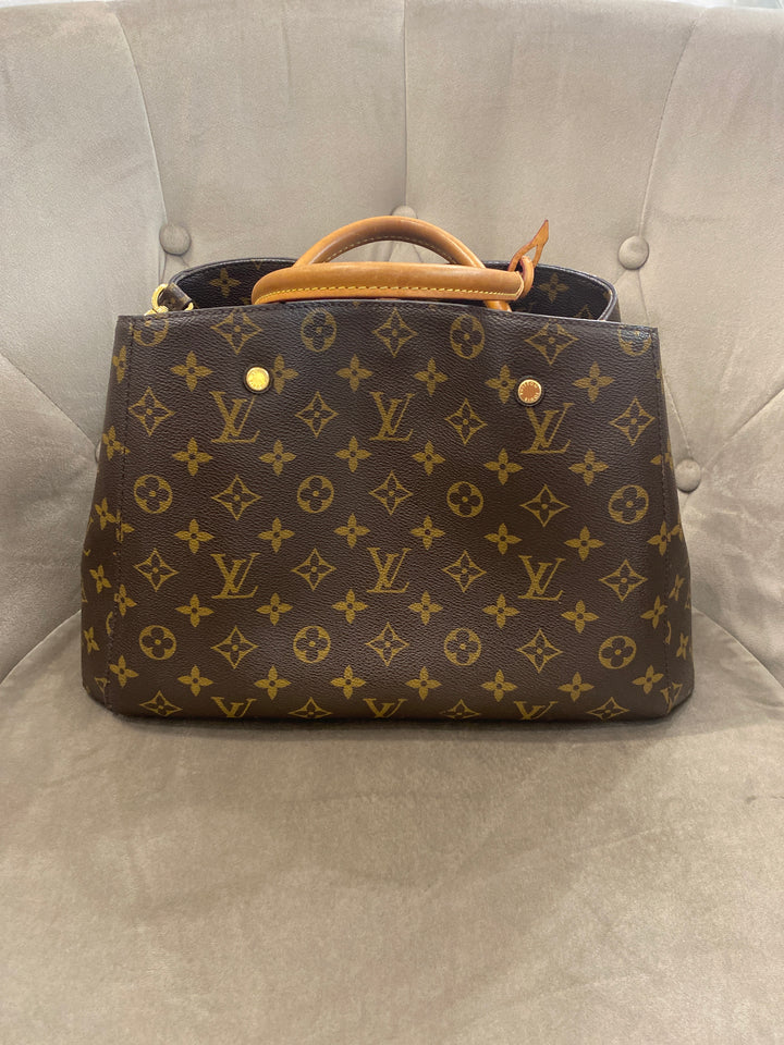 Louis Vuitton Montaigne MM