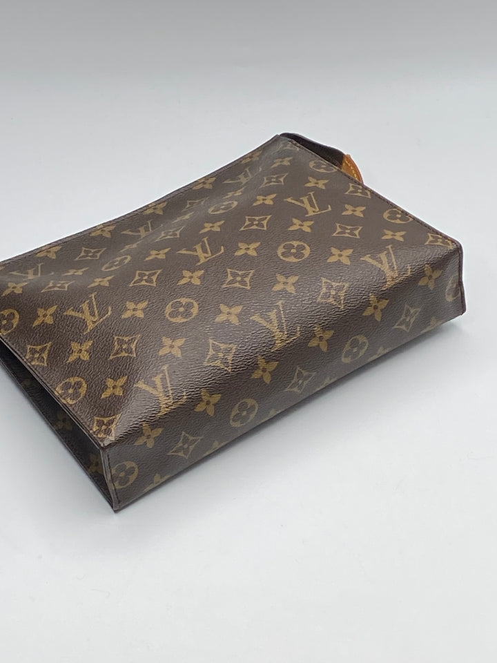 Louis Vuitton Toilette 26