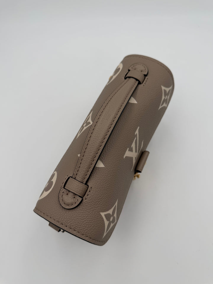 Louis Vuitton Pochette Métis East West