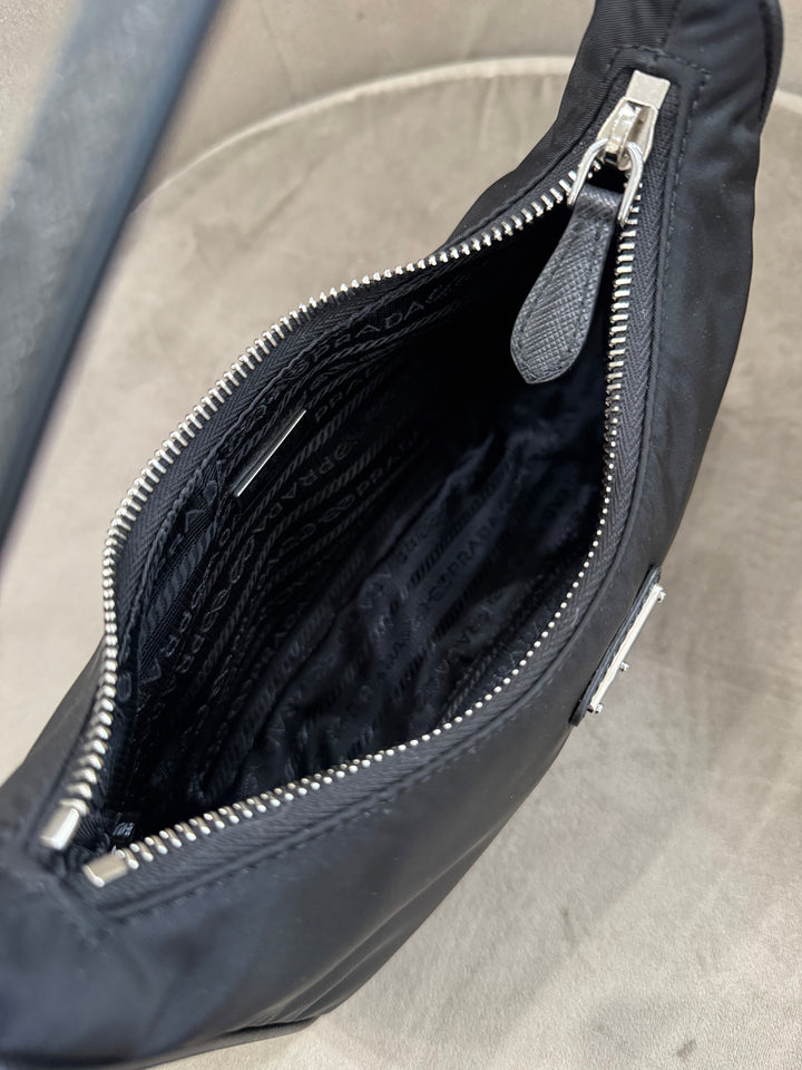 Mini Prada Re-Edition 2005 – Nylon Nero