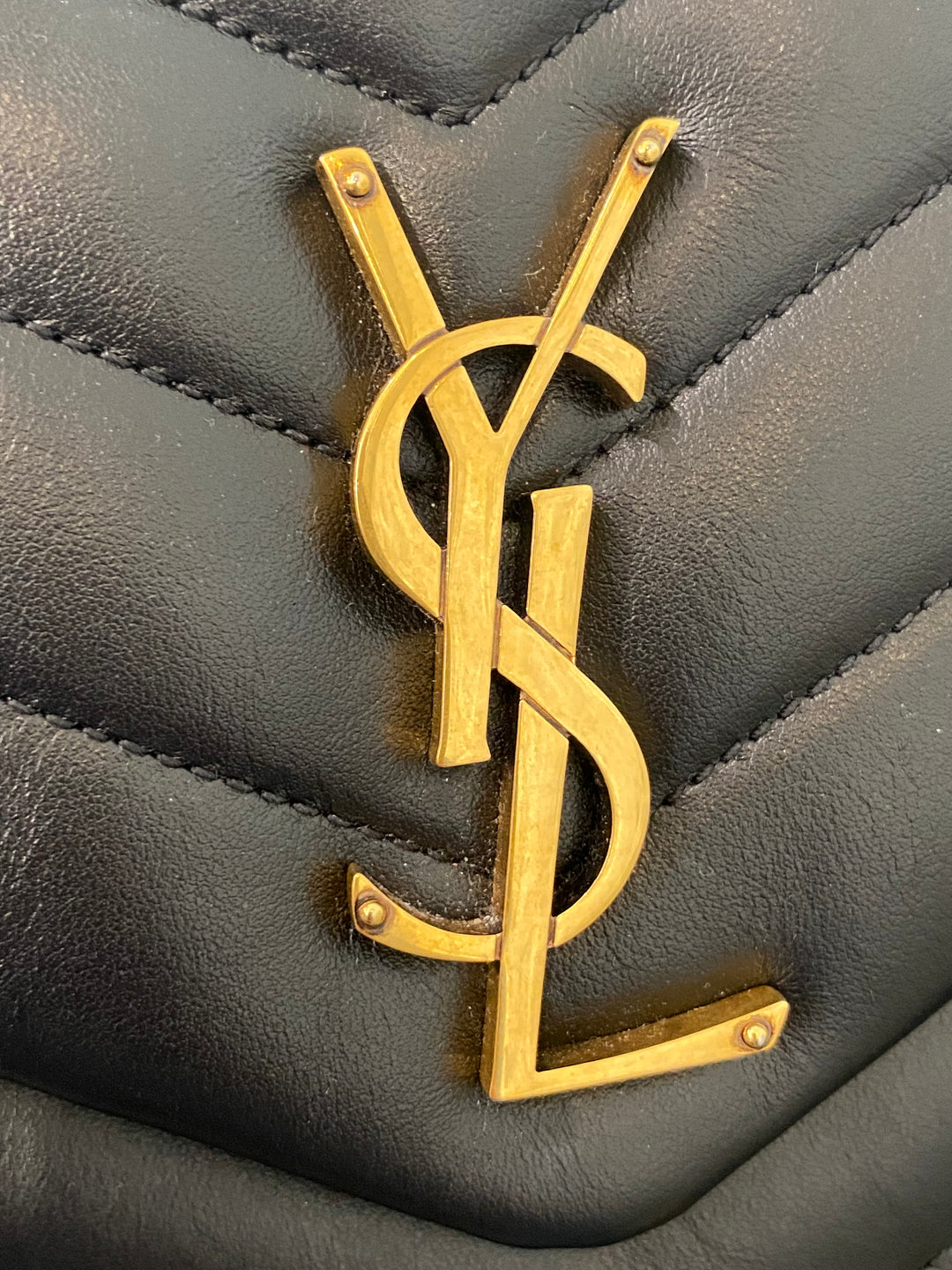Borsa Ysl LouLou media
