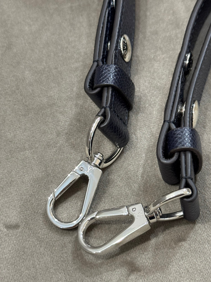 Louis Vuitton Mylockme bicolore