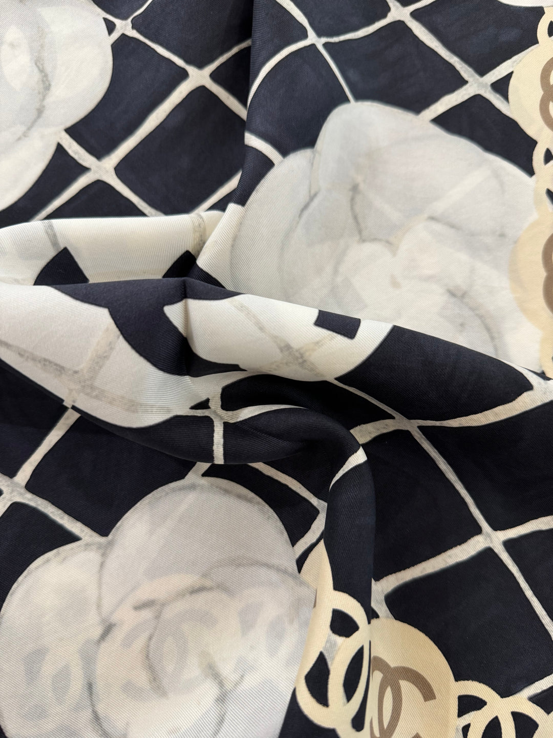 Foulard Chanel camelia