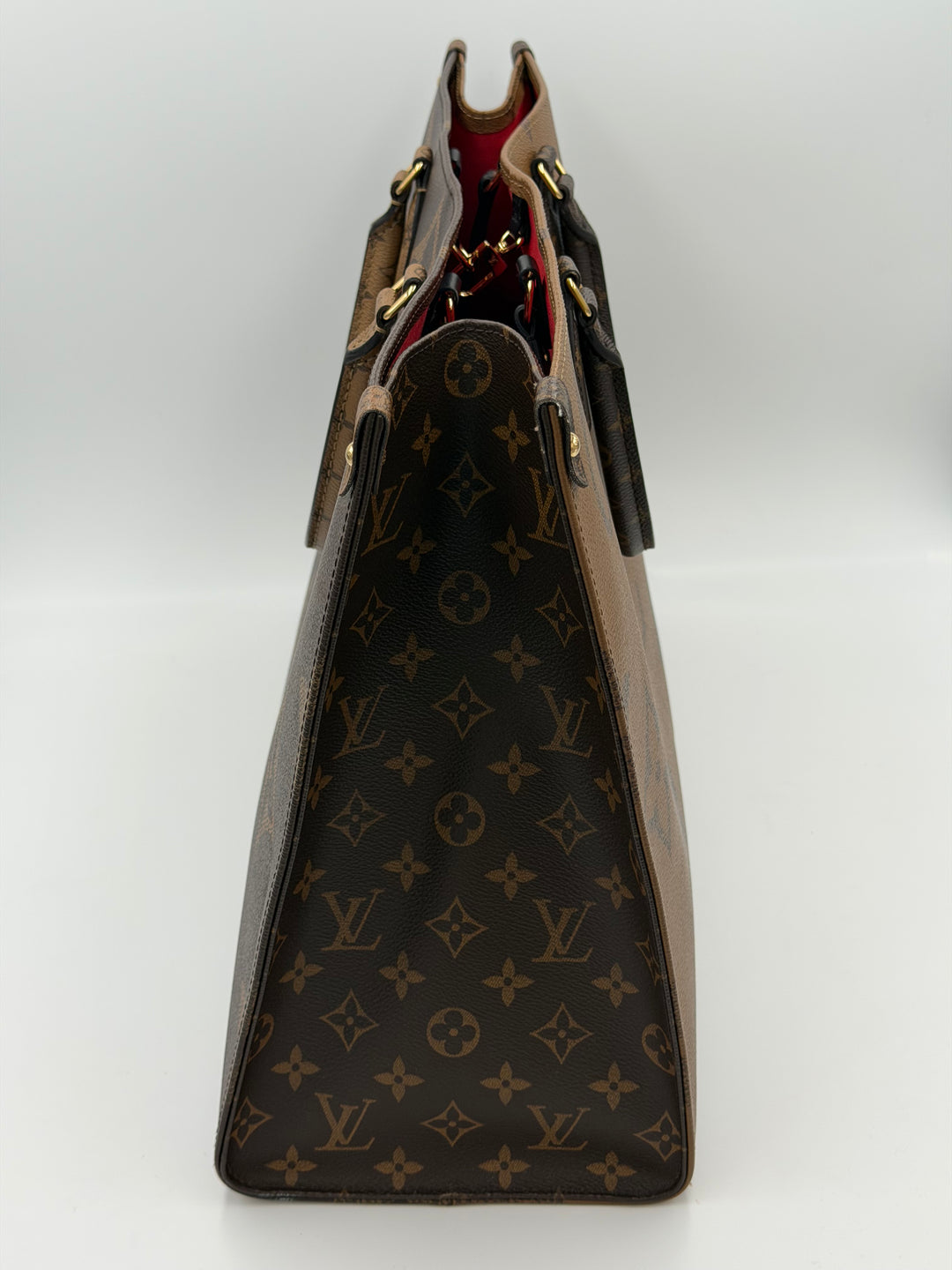 Louis Vuitton OnTheGo GM