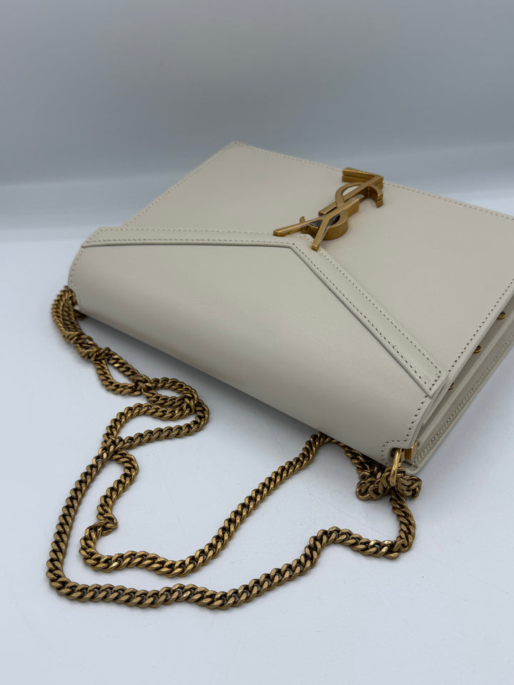 Saint Laurent Cassandra Medium