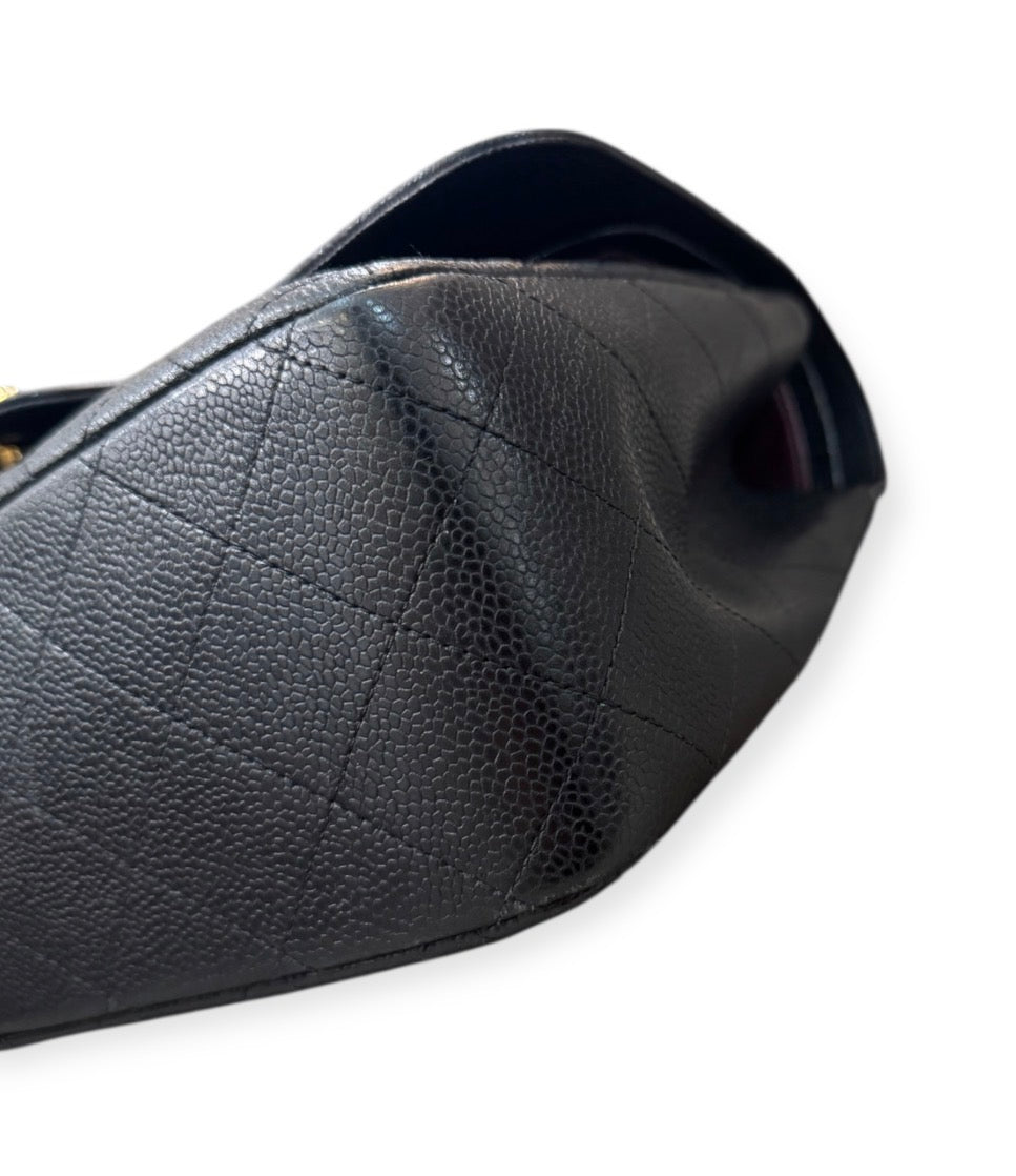 Chanel jumbo pelle caviar