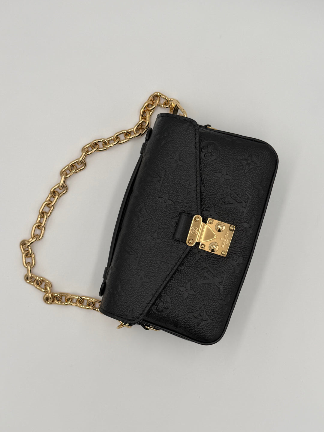 Louis Vuitton Pochette Métis East West