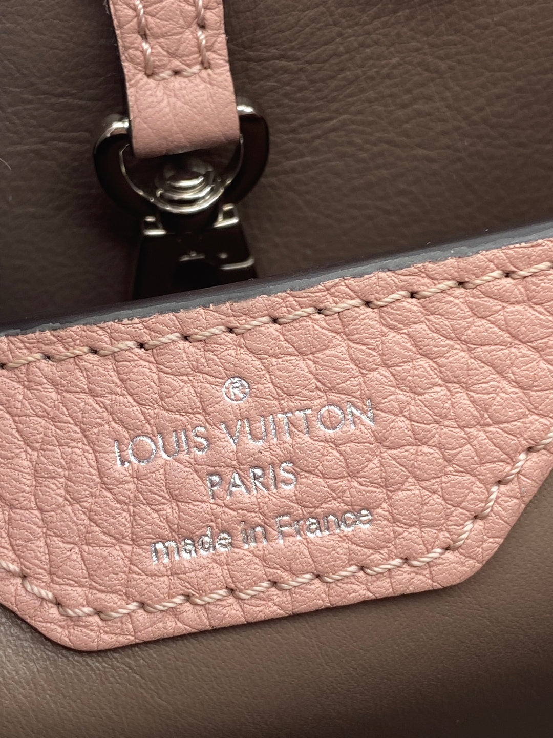 Louis Vuitton Capucines MM