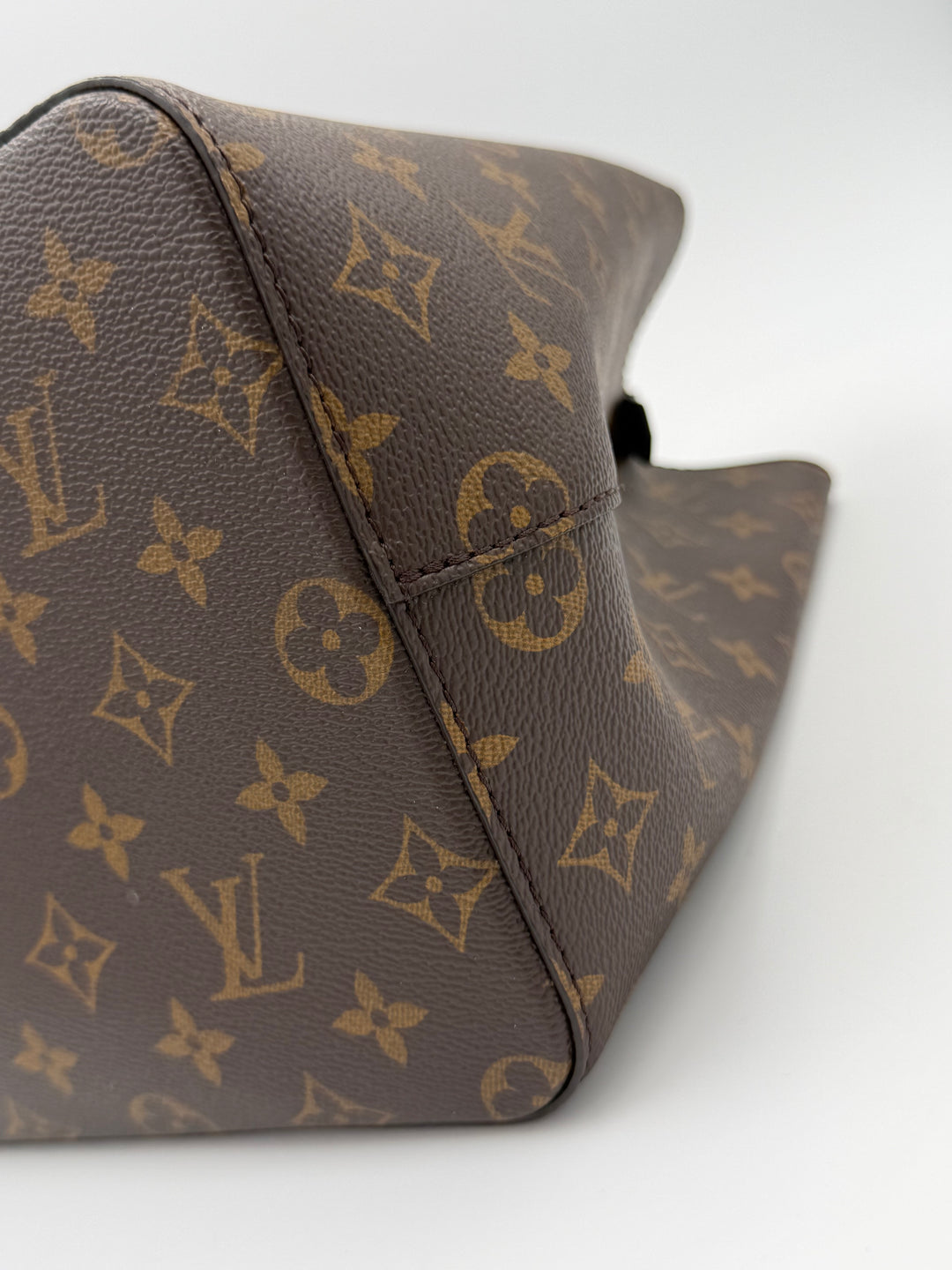 Louis Vuitton NéoNoé MM