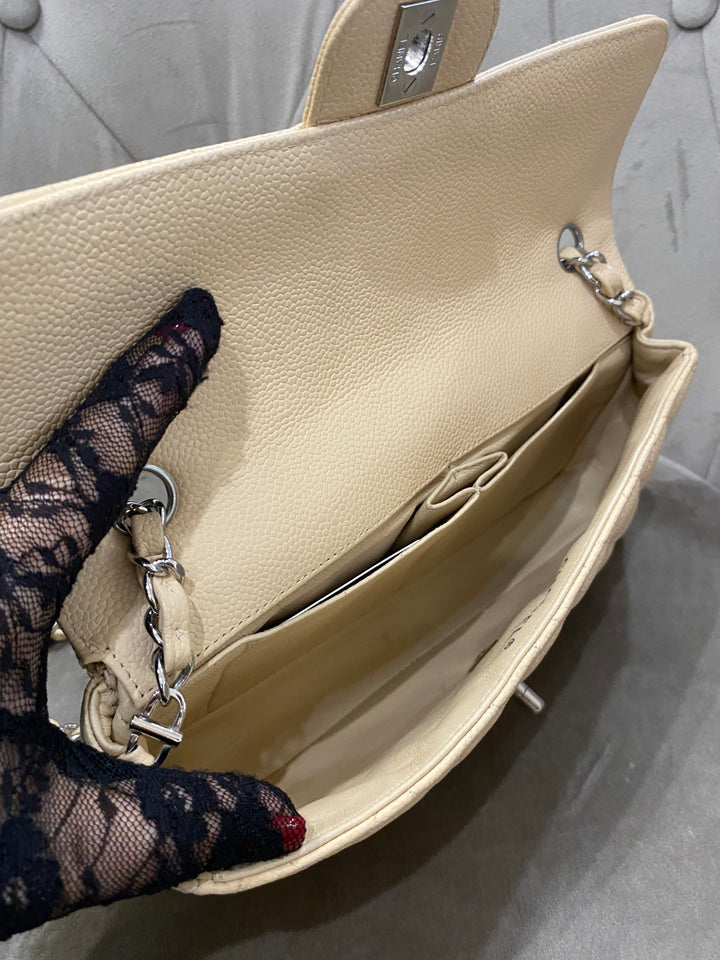 Chanel East West single flap