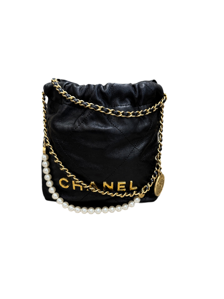 Chanel 22 mini Pearls