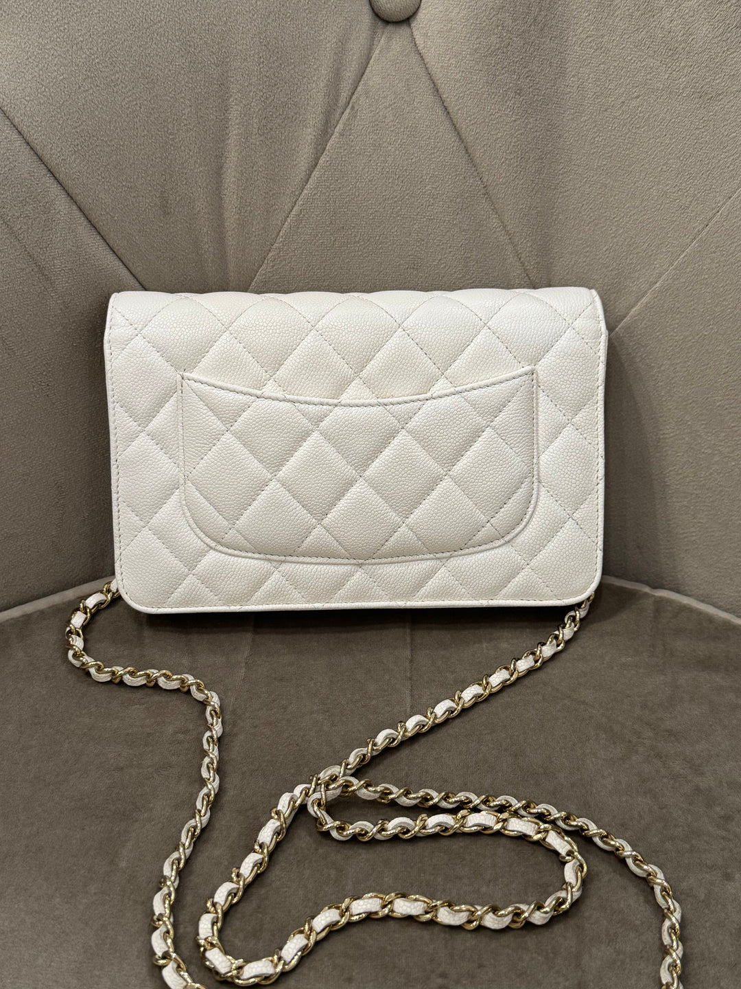 Chanel Wallet on chain