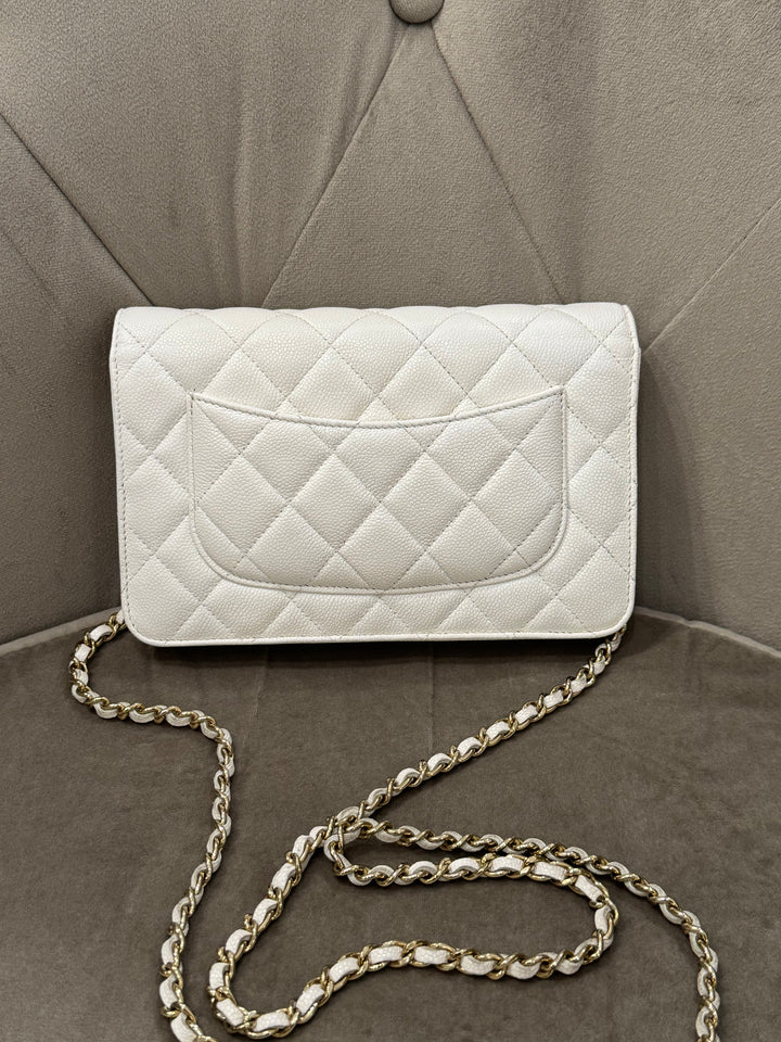 Chanel Wallet on chain