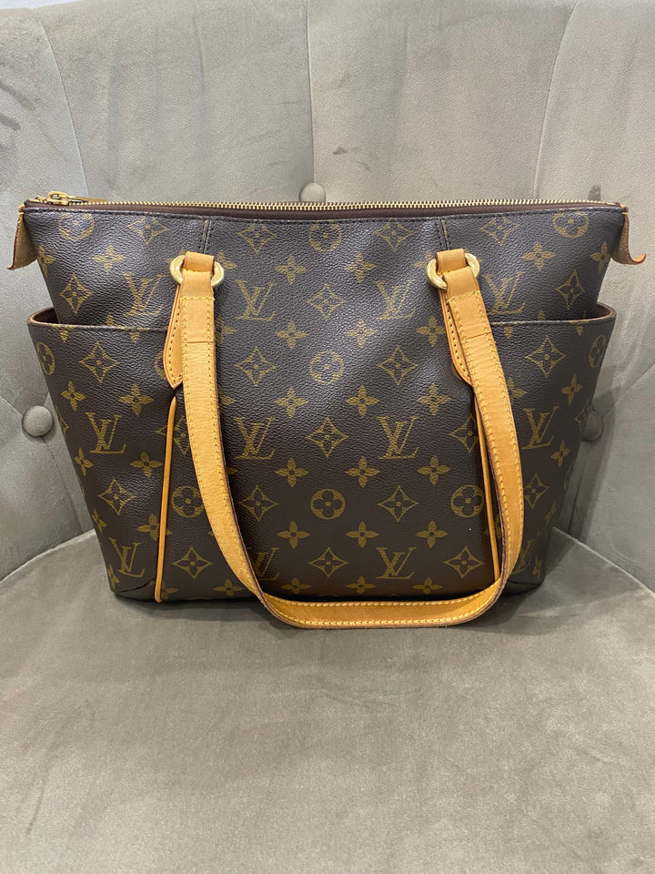 Louis Vuitton Totally Pm