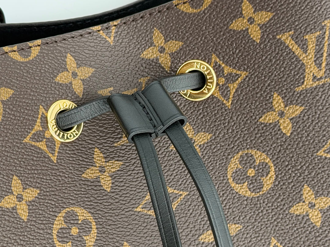 Louis Vuitton NéoNoé MM
