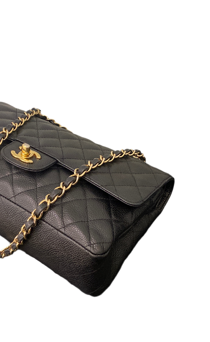 Borsa Chanel media