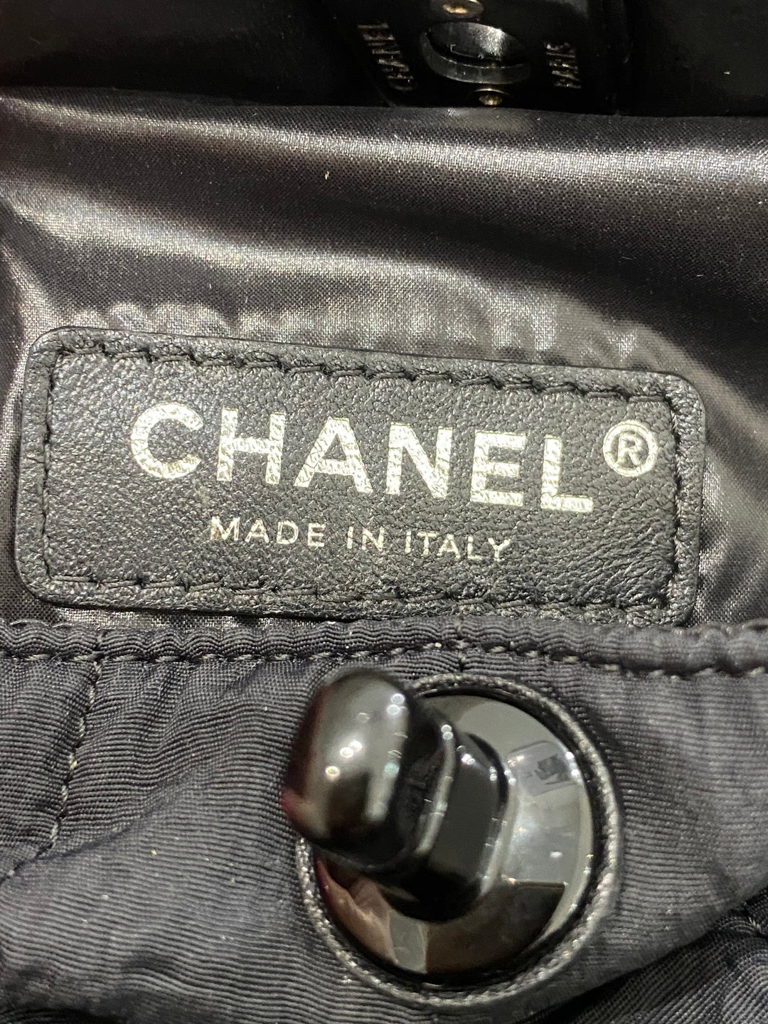 CHANEL Zaino a Catena Nylon Nero
